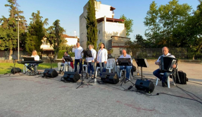 H Pfizer Hellas Band ξανά κοντά στην τρίτη ηλικία με μεγάλη συναυλία στο Δήμο Δέλτα της Θεσσαλονίκης