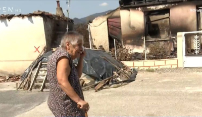 Φωτιά στον Έβρο: Γιαγιά κλαίει με λυγμούς για το σπίτι της - «Πώς θα το κάνω πάλι;»