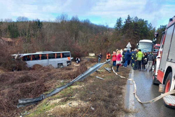Τροχαίο στη Βουλγαρία: 8 Έλληνες τραυματίες – Επέβαιναν σε τουριστικό λεωφορείο