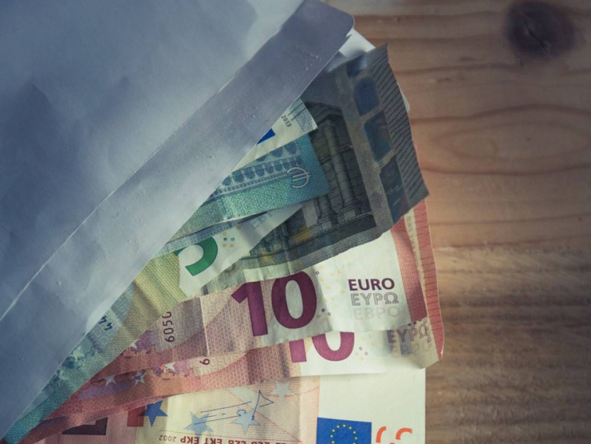 Επίδομα 800 ευρώ: Δείτε τα βήματα για αίτηση στο supportemployees.yeka.gr