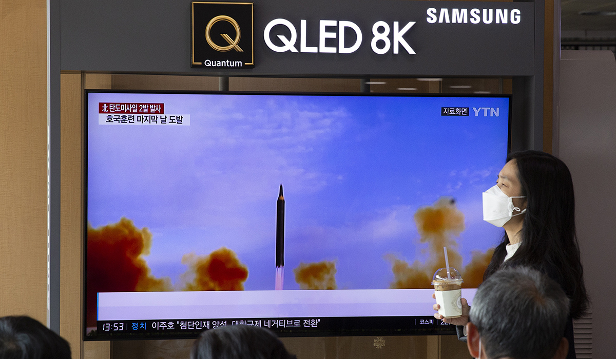 Βόρεια Κορέα: «Απάντησε» στις ασκήσεις ΗΠΑ-Νότιας Κορέας με νέα εκτόξευση βαλλιστικών πυραύλων