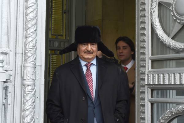Μόσχα: Ο Χαφτάρ αποχώρησε χωρίς συμφωνία επιβεβαιώνει το ρωσικό ΥΠΕΞ