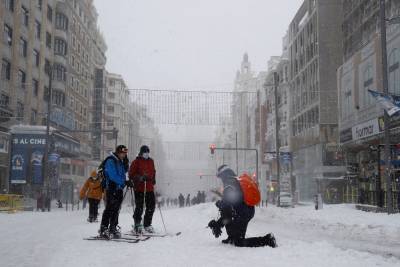 Ισπανία: Δύο νεκροί από την πρωτοφανή χιονοθύελλα «Φιλομένα»