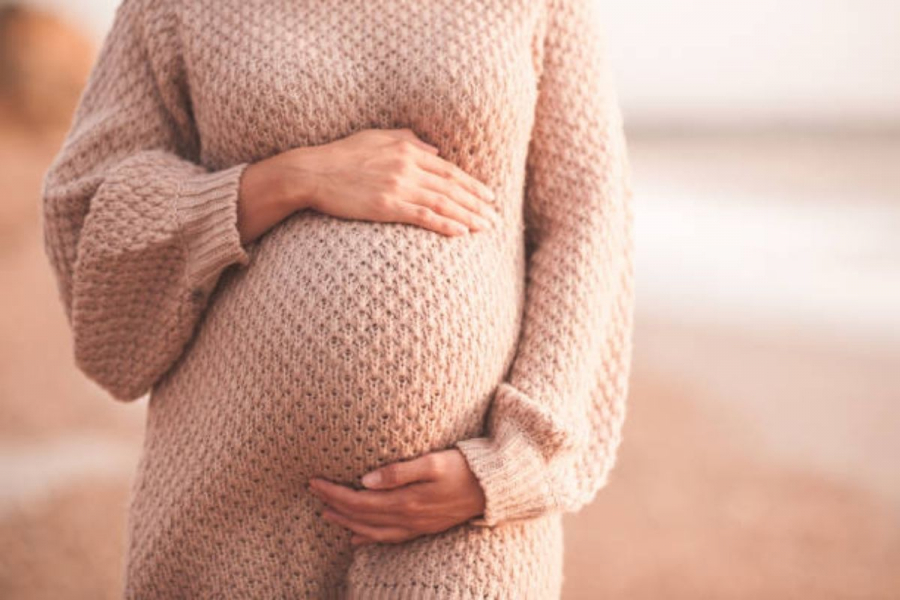 «Καμπανάκι» για εγκύους: Σχεδόν στο διπλάσιο ο κίνδυνος νόσησης