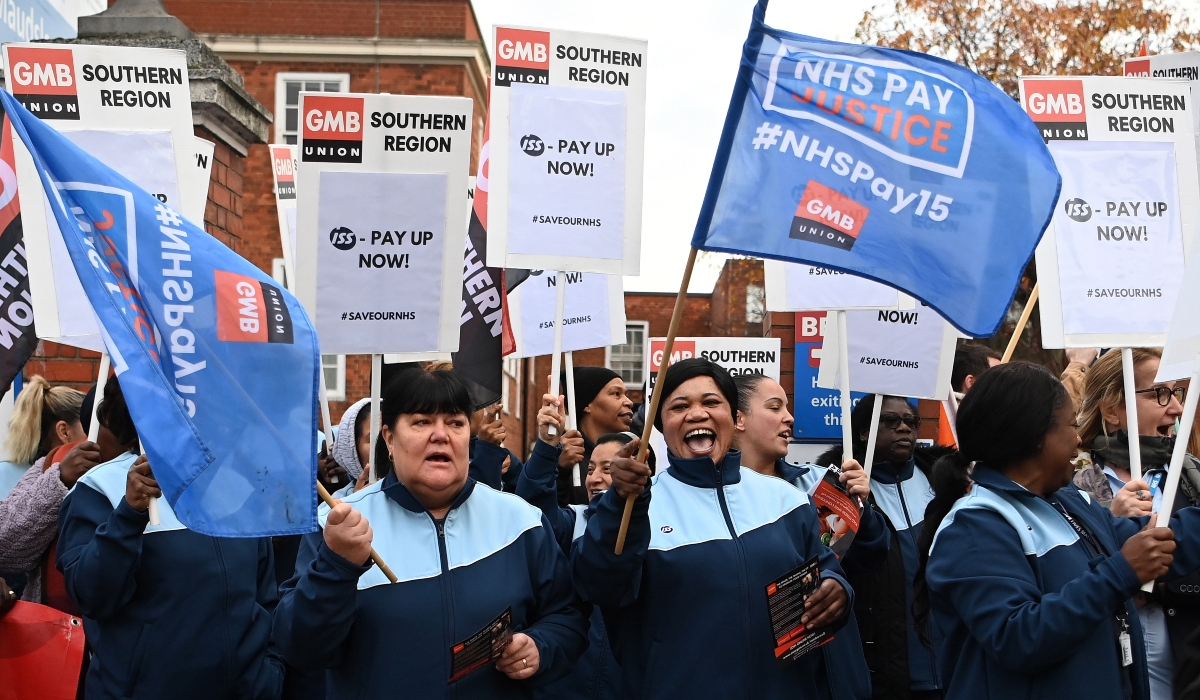 Βρετανία: Πρώτη απεργία νοσηλευτών στο NHS εδώ και 106 χρόνια