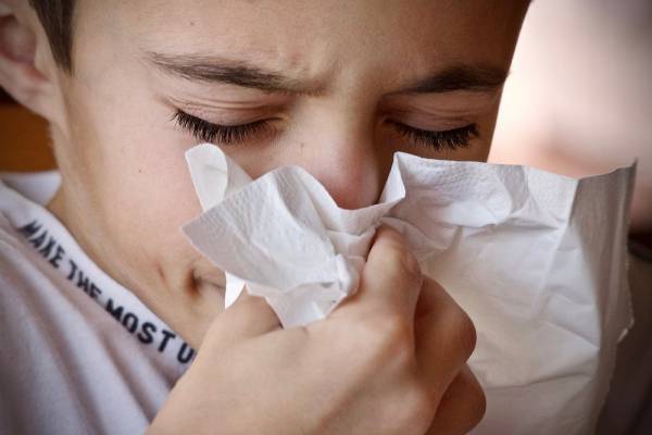 Γρίπη, κρυολόγημα ή κορονοϊός; Πώς ξεχωρίζουμε τα συμπτώματα