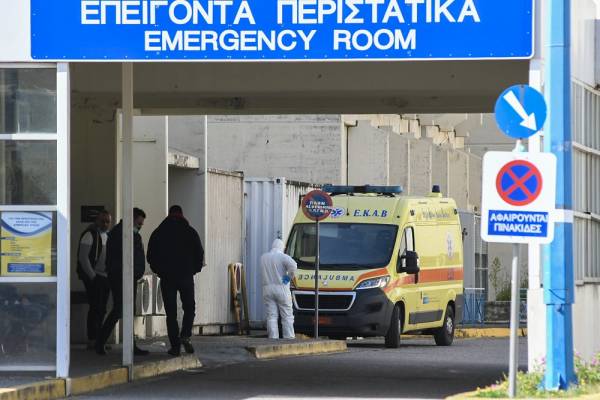 Κορονοϊός όπως γρίπη: Τι αλλάζει στην νοσηλεία των κρουσμάτων στην Ελλάδα
