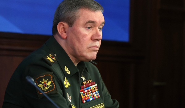 Ρωσία: Έκανε την πρώτη του εμφάνιση, μετά την ανταρσία Πριγκόζιν, ο αρχηγός του Γενικού Επιτελείου Γκερασίμοφ
