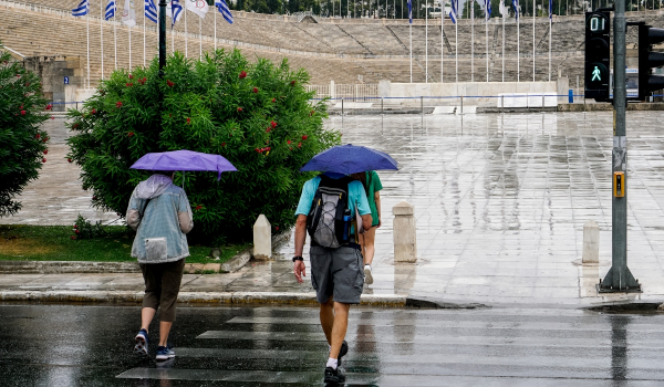 Καιρός-meteo: Βροχερό σκηνικό την Τετάρτη - Πού αναμένονται χαλαζοπτώσεις