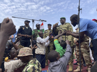 Πώς θα επιλυθεί η κρίση στον Νίγηρα - Τα πιθανά σενάρια
