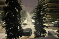 Χιόνια στο κέντρο της Αθήνας - Πού θα χιονίζει μέχρι την Τρίτη