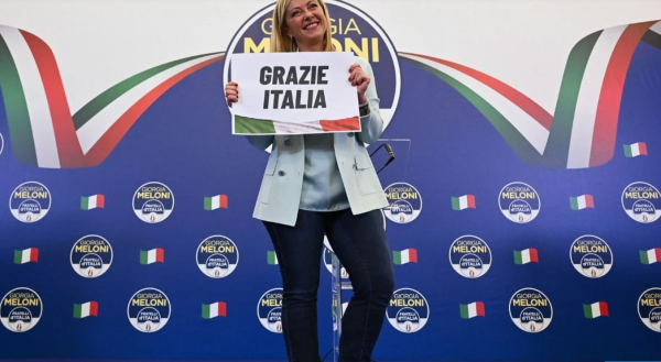 Η αινιγματική ομιλία της Μελόνι: Πρώτα τα εθνικά συμφέροντα των Ιταλών