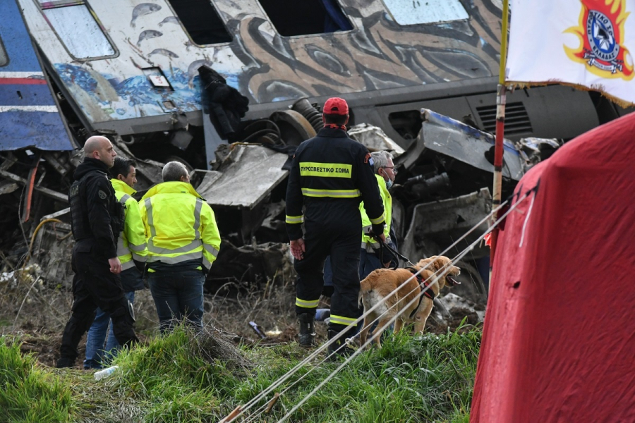 Τραγωδία στα Τέμπη: Πρώτη μήνυση για το δυστύχημα από τραυματία του μοιραίου τρένου