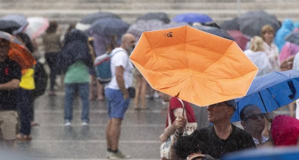 Τρεις νεκροί από τις βροχοπτώσεις στην Ιταλία