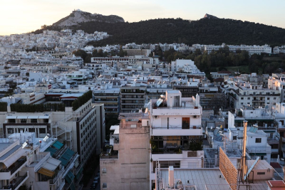 Airbnb: Έρχονται πρόστιμα ως 5.000 ευρώ - Έλεγχοι σε 100.000 ακίνητα από ΑΑΔΕ