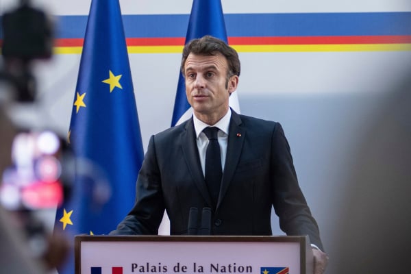 Γαλλικά ΜΜΕ: Ο Μακρόν θα διαλύσει την Εθνοσυνέλευση αν δεν περάσει η μεταρρύθμιση του συνταξιοδοτικού