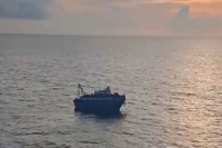Οι μηχανές ήταν off, οι συνθήκες ιδανικές για διάσωση: Τι δείχνει το βίντεο- ντοκουμέντο του πλοίου λίγο πριν την τραγωδία