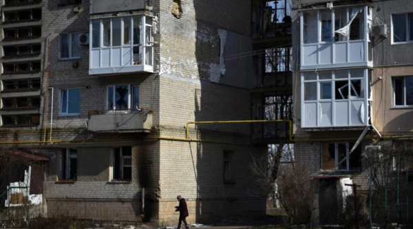 Ουκρανία: Μία γυναίκα και δύο παιδιά σκοτώθηκαν από ρωσικό βομβαρδισμό σε χωριό της Χερσώνας