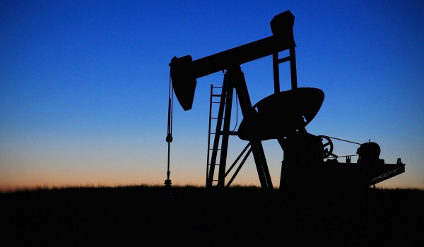 Εμπάργκο ΕΕ στο ρωσικό πετρέλαιο: Διπλωμάτες εκτιμούν ότι θα συμφωνηθεί τις επόμενες μέρες