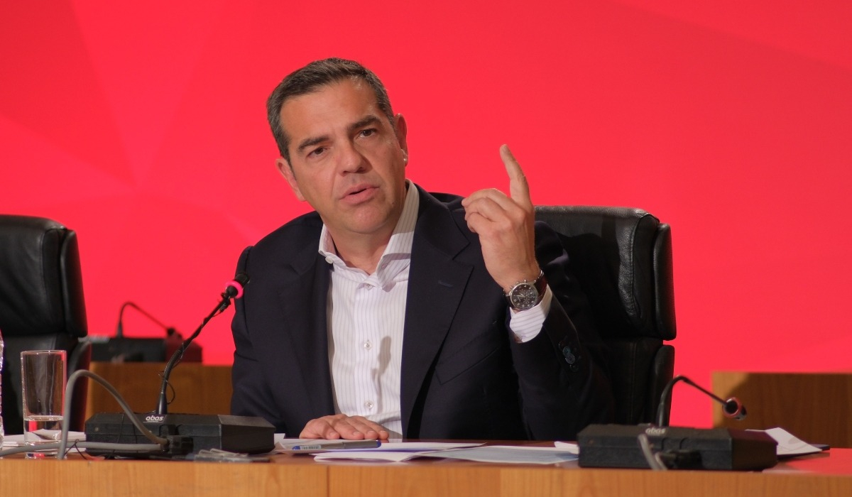 Τσίπρας: Εκτός προγραμματικού πλαισίου ΣΥΡΙΖΑ η δήλωση Κατρούγκαλου