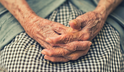 Ηράκλειο: Άγριος ξυλοδαρμός 84χρονης από τον σύζυγό της - Την έσωσαν οι γείτονες