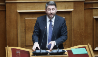Ανδρουλάκης: Υπερψηφίζουμε γιατί στεκόμαστε αξιακά και όχι ψηφοθηρικά