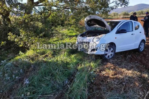 Φθιώτιδα: Αυτοκίνητο προσγειώθηκε σε χωράφι μετά από τούμπες