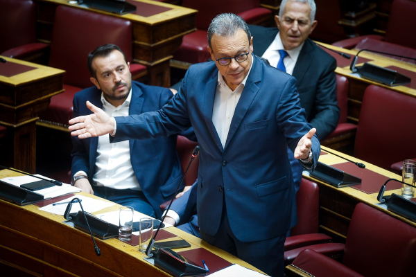 Τέμπη: Πρόταση ΣΥΡΙΖΑ για Προανακριτική Επιτροπή σε τέσσερις υπουργούς