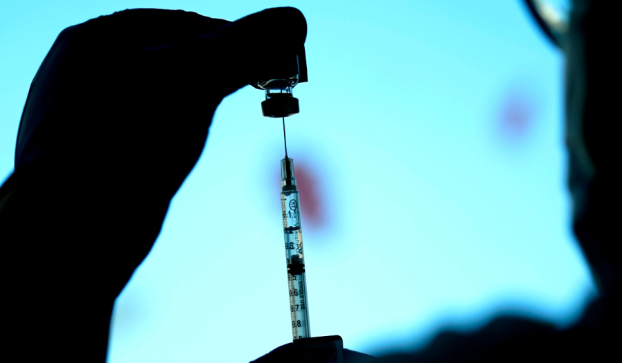 Θεοδωρίδου: Η σύσταση για το νέο εμβόλιο κατά της COVID είναι για τις ομάδες υψηλού κινδύνου αλλά μπορεί να το κάνει κι όποιος θέλει