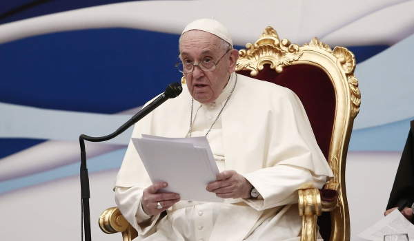 Πάπας Φραγκίσκος: Ζούμε τον Τρίτο Παγκόσμιο Πόλεμο σε διαφορετικές φάσεις