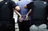 Βύρωνας: Προφυλακιστέοι δύο κατηγορούμενοι για τη 16χρονη που είναι σε κώμα από ναρκωτικά