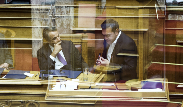 «Μετωπική» Τσίπρα – Μητσοτάκη σήμερα στη Βουλή