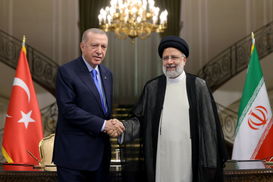 Politico: Οι σκοτεινές σχέσεις Ερντογάν με το Ιράν και την τρομοκρατία - Η συνάντηση της Βηρυτού