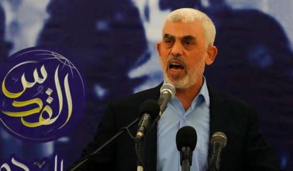 Αυτός είναι ο «αόρατος» αρχηγός της Χαμάς - Οργάνωσε την επίθεση και τώρα διαπραγματεύθηκε τη συμφωνία για την εκεχειρία