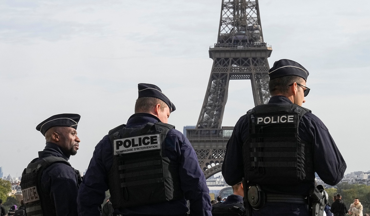 Συναγερμός στο Παρίσι: Η αστυνομία άνοιξε πυρ κατά γυναίκας - «Απειλούσε και υποστήριζε την τρομοκρατία»