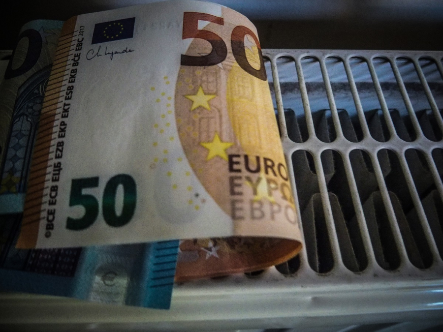 Επίδομα θέρμανσης 2023: Ποιοι παίρνουν 1.000 ευρώ, τι καταργείται - Νέα δεδομένα