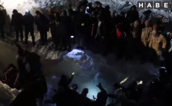 Τουρκία: Τουλάχιστον 38 νεκροί από δύο χιονοστιβάδες ⎯ Συλλυπητήρια από το ΥΠΕΞ