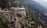 Μετάλλαξη Δέλτα: Μοναχός από το Άγιο Όρος ο 49χρονος - Σε κρίσιμη κατάσταση