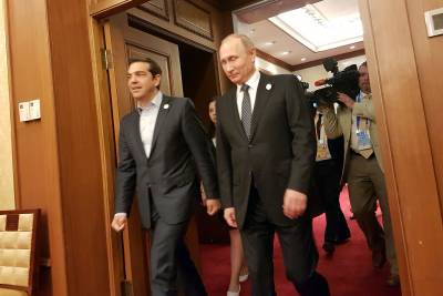 Η αναθέρμανση των «παγωμένων» σχέσεων στο επίκεντρο της συνάντησης Τσίπρα - Πούτιν