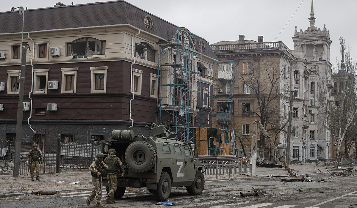 Ρωσικό τελεσίγραφο στους Ουκρανούς στρατιώτες: «Παραδώστε το Azovstal και δεν θα σας πειράξουμε»