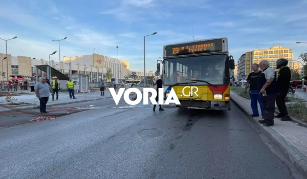 Θεσσαλονίκη: Μητέρα κοριτσιού 3 ετών η 40χρονη που σκοτώθηκε από λεωφορείο - «Πάει, έτσι απλά»