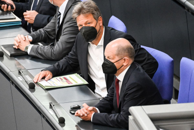 Η Γερμανία στέλνει βαρέα όπλα στην Ουκρανία - Με 568 υπέρ πέρασε η πρόταση στη Bundestag