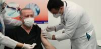 Εμβολιάστηκε ο Ερντογάν με το κινεζικό εμβόλιο