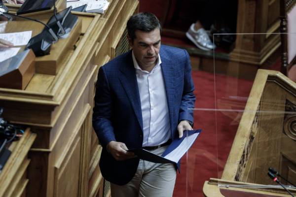 «Η Ελλάδα χαμένη και χωρίς κυρώσεις για την Τουρκία, ο κ. Μητσοτάκης πέταξε λευκή πετσέτα»