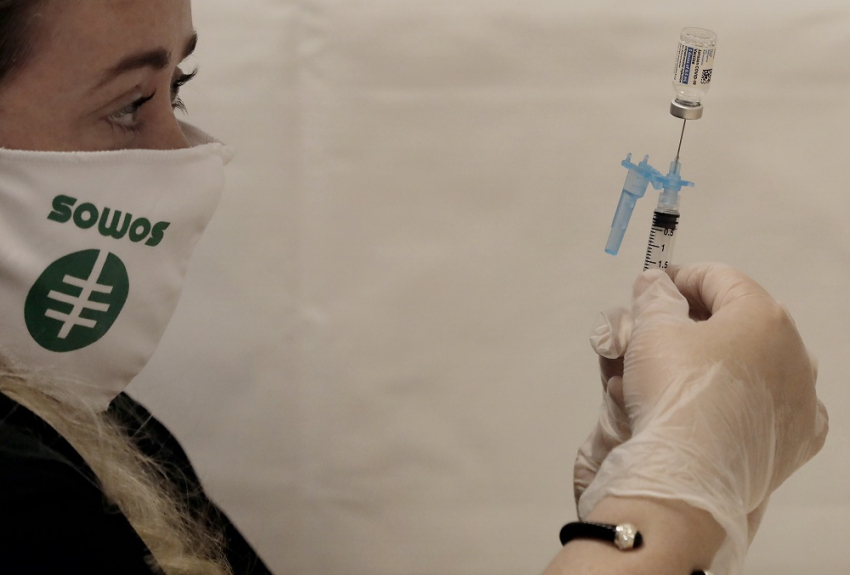 Εμβολιασμός 18 και άνω: Άνοιξε η πλατφόρμα με το εμβόλιο της Johnson & Johnson