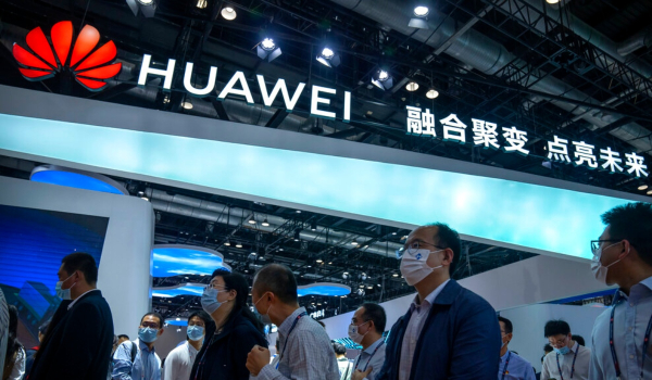 Huawei: Επένδυση «μαμούθ» για τη δημιουργία Κέντρου Καινοτομίας στο Παρίσι
