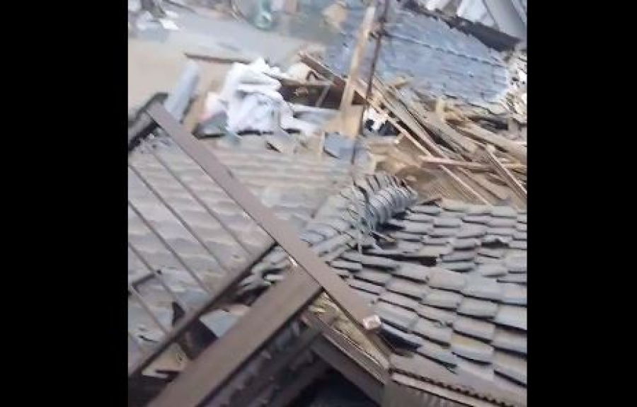 Σεισμός 7,6 ρίχτερ στην Ιαπωνία: Τσουνάμι με κύματα 5 μέτρων - Εικόνες και βίντεο