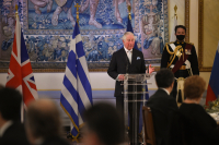 Βασιλιάς Κάρολος: Είμαι συγκλονισμένος από την είδηση του δυστυχήματος στη Βόρεια Ελλάδα