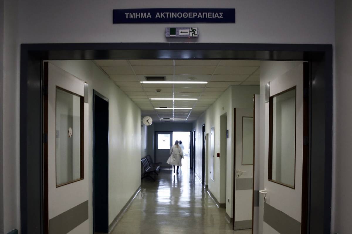 Κορονοϊός στην Ελλάδα: Ανάκληση αδειών σε όλες τις Υπηρεσίες Υγείας