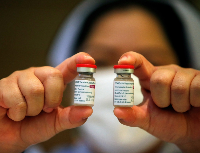 Θεοδωρίδου για AstraZeneca: Χρονική σύμπτωση οι θρομβώσεις και όχι συσχέτιση με το εμβόλιο, μην παίρνετε αντιπηκτικά